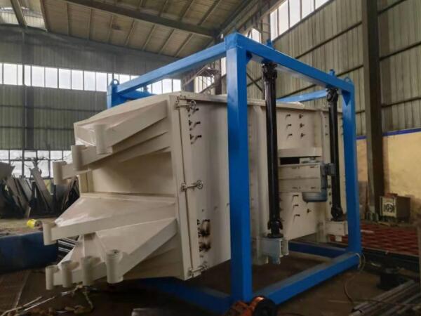 方形搖擺篩的篩網(wǎng)生銹應(yīng)該怎么辦? 方形搖擺篩的篩網(wǎng)生銹應(yīng)該怎么辦?